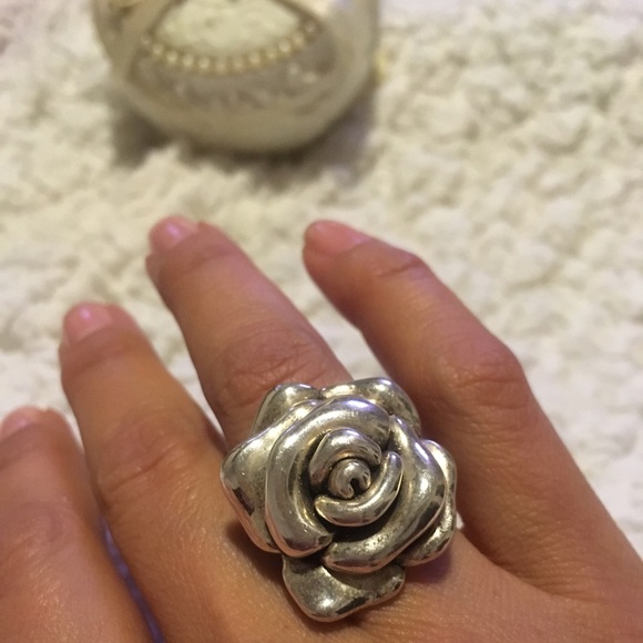 Jewelry - 🌹 Sterling Silver Rose Ring